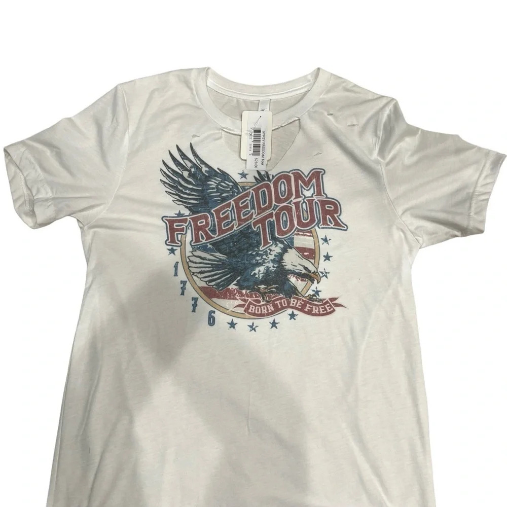 Gypsy Freedom Tour Distressed Graphic T-Shirt White Size‎ Medium